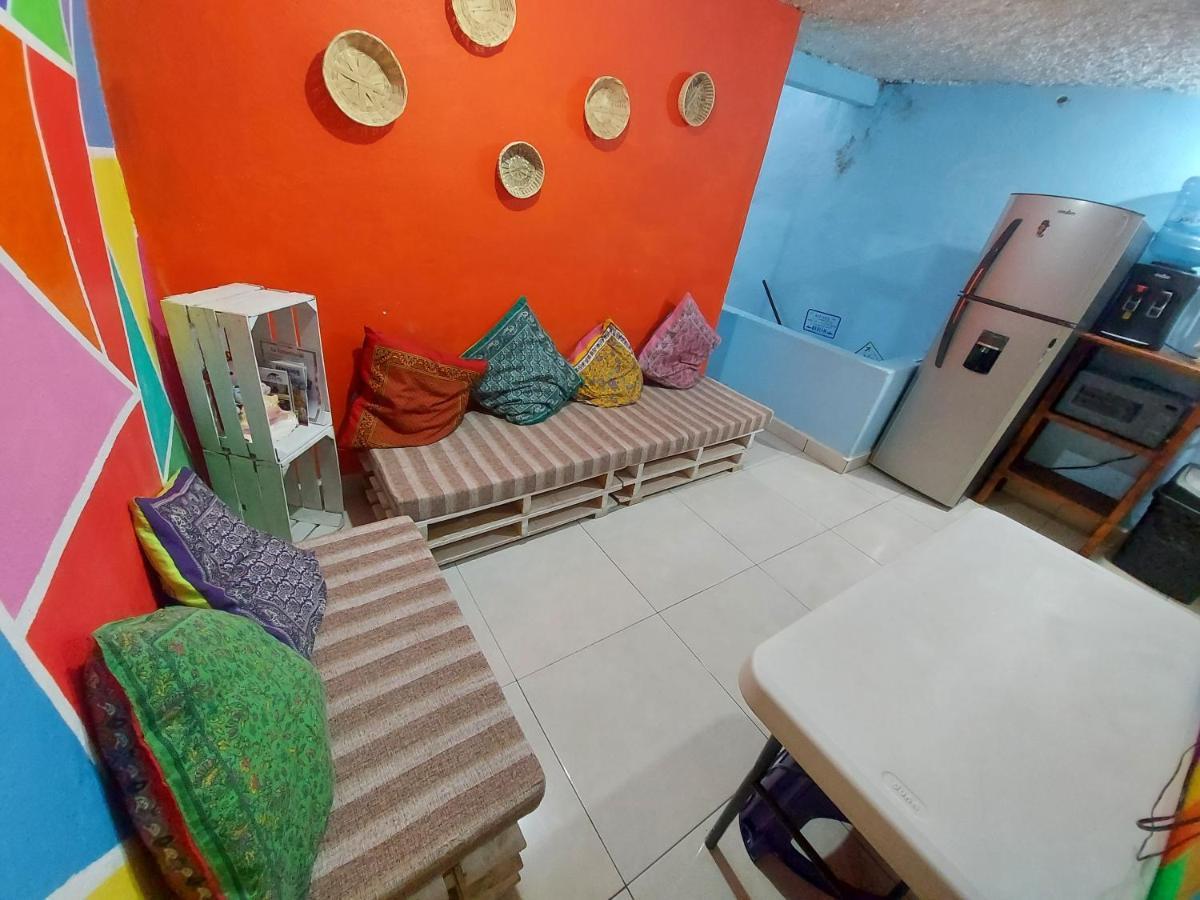 Hostal El Alebrije Valle de Bravo Εξωτερικό φωτογραφία