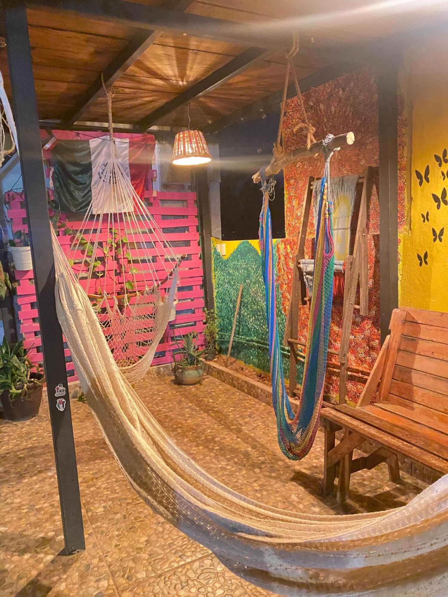 Hostal El Alebrije Valle de Bravo Εξωτερικό φωτογραφία